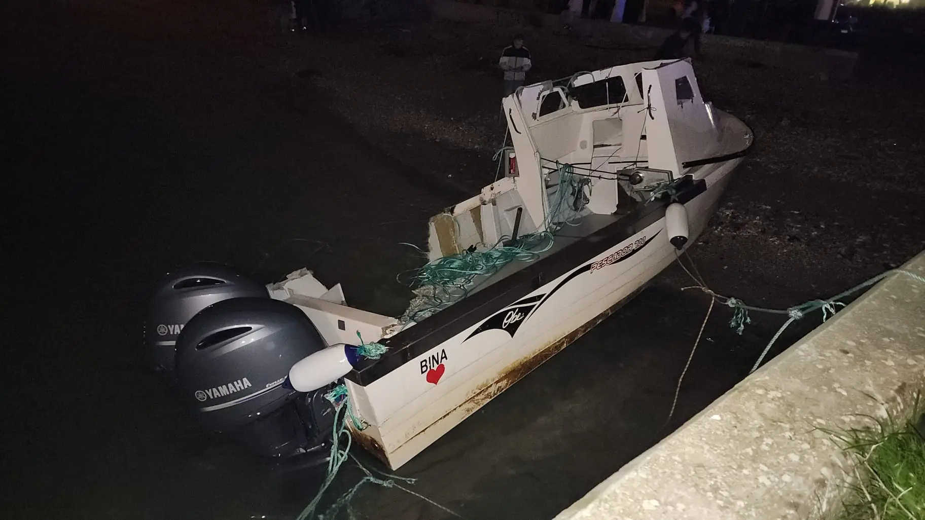 Buscas pelos 2 desaparecidos após colisão no Tejo interrompidas durante a noite