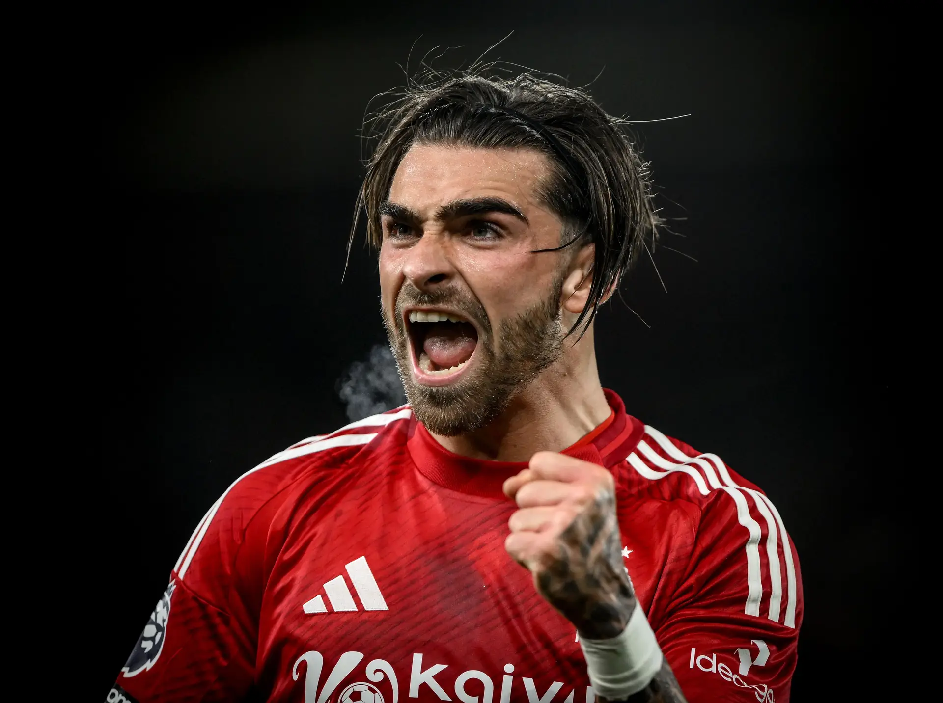 Sporting sofre reviravolta no fim do mercado: veja o resumo do último dia