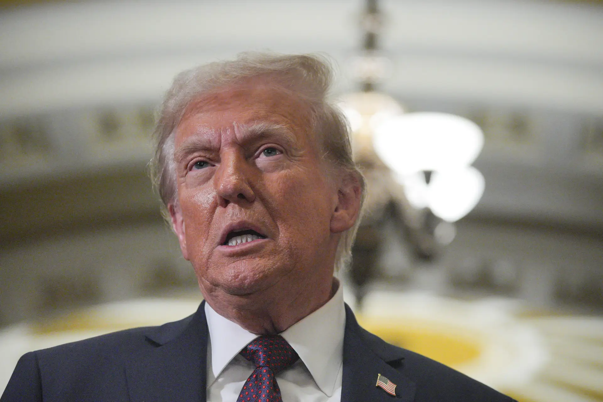 Trump promete que vai 'salvar' TikTok nos Estados Unidos