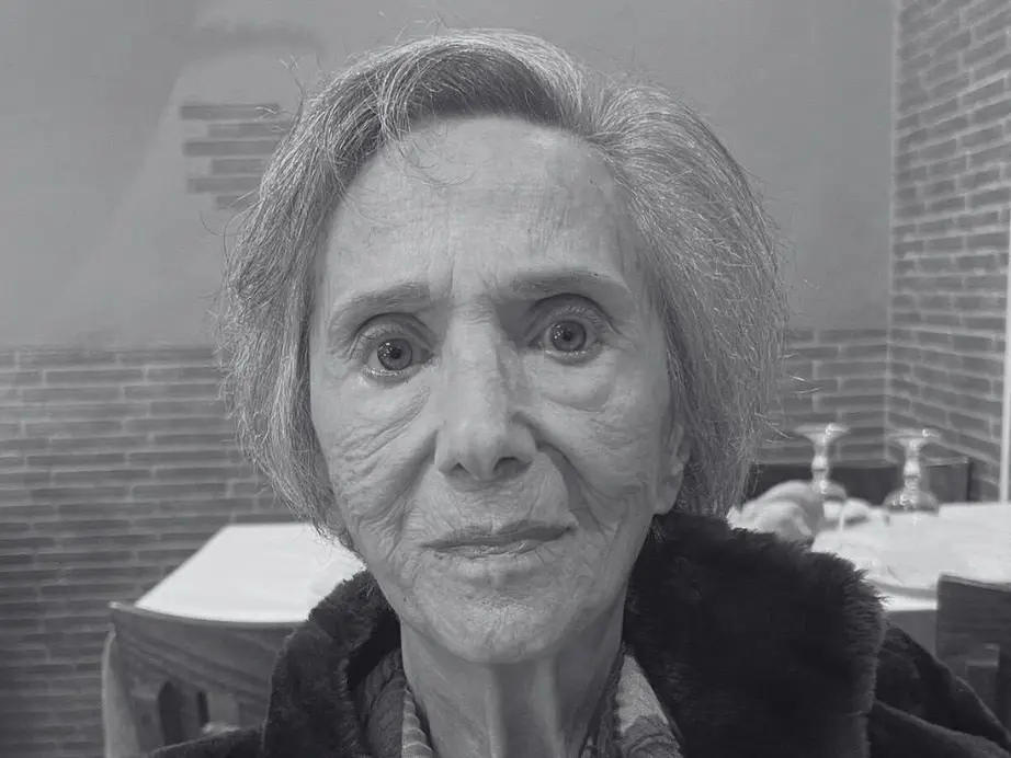 Morreu a atriz Ângela Ribeiro, tinha 84 anos - SIC Notícias