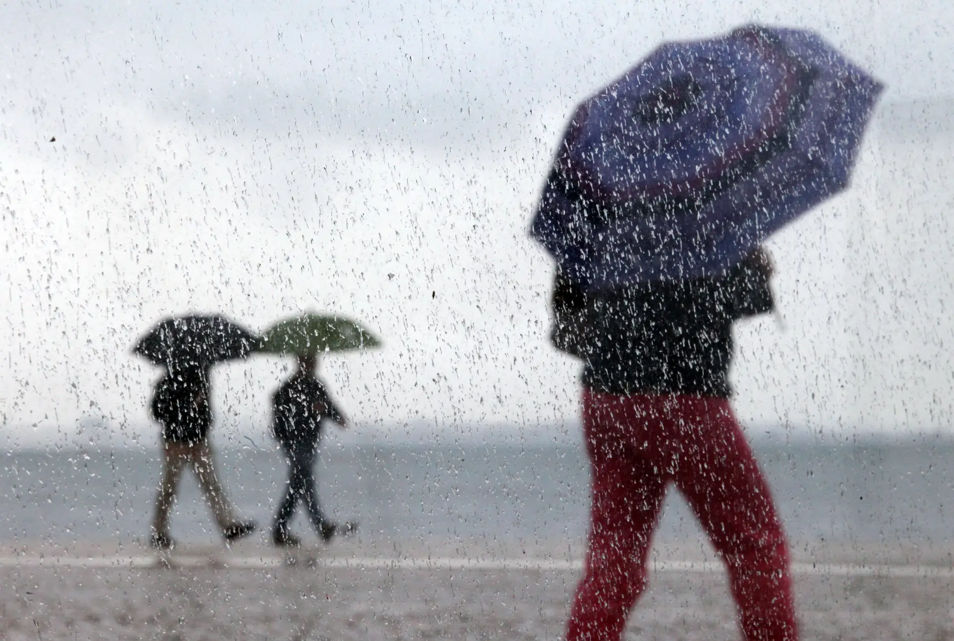 Depressão Laurence deixa 10 distritos sob aviso devido à chuva