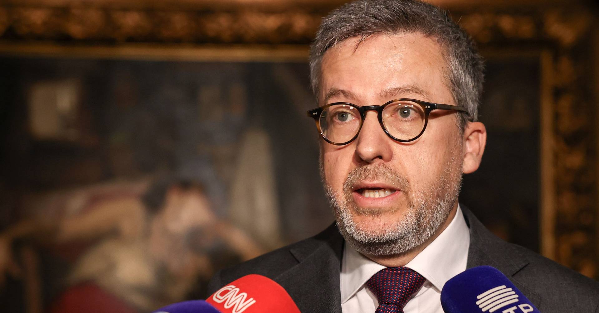 “Os almoços que teve foram de trabalho": Moedas sai em defesa de vereadora arguida na investigação às refeições de trabalho em Oeiras