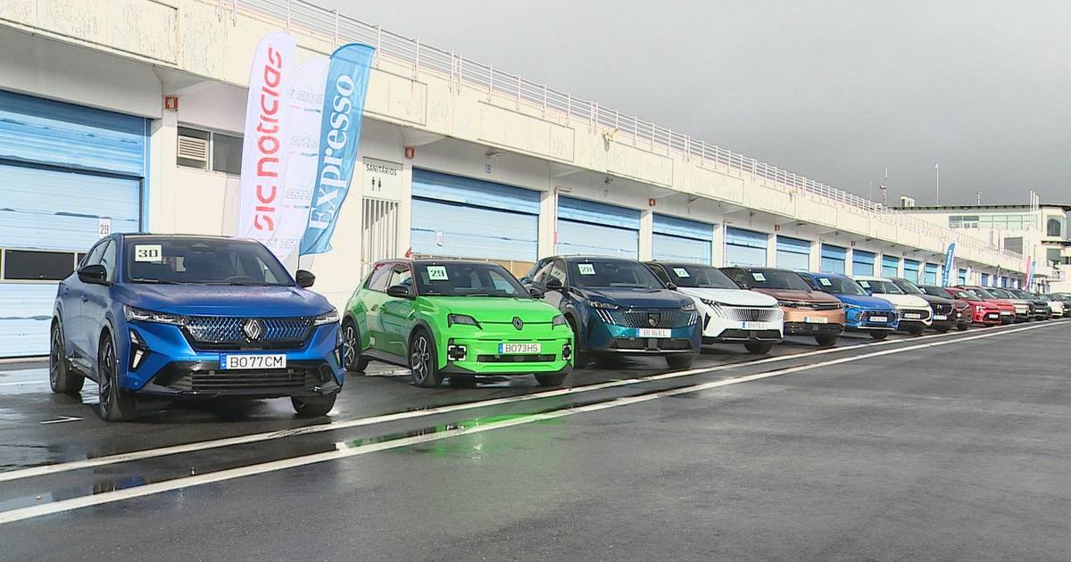 Circuito do Estoril recebeu os candidatos a 'Carro do Ano 2025'. Vencedor será conhecido em março