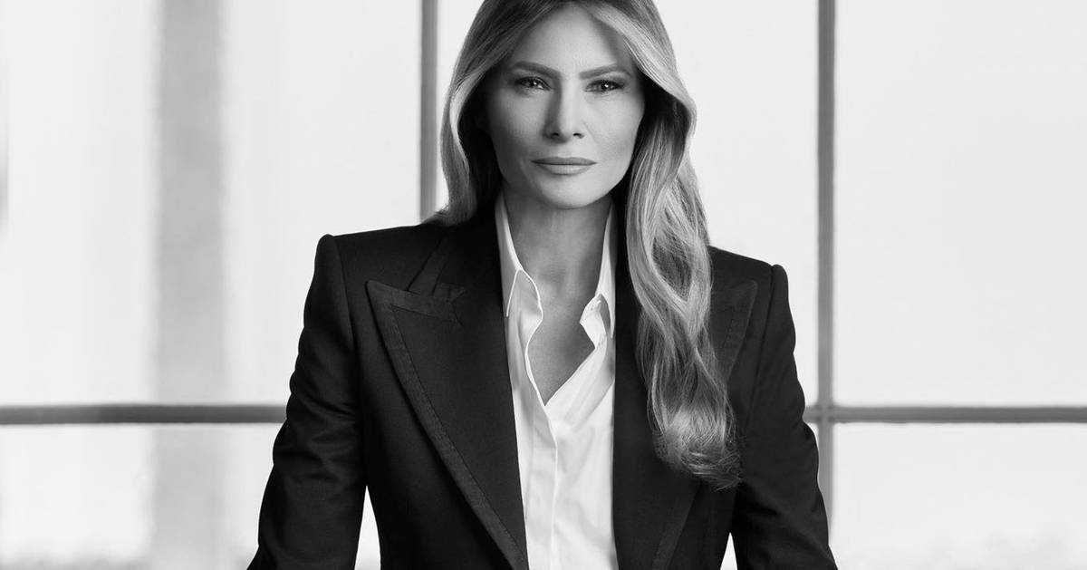 Casa Branca divulga retrato oficial de Melania Trump