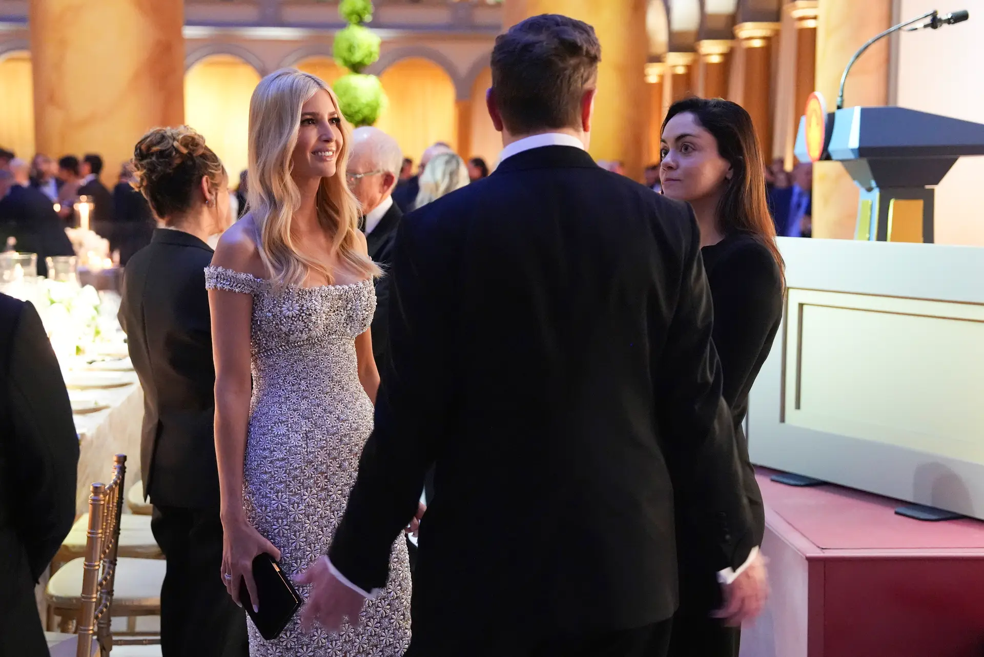 Quem é Shivon Zilis, a misteriosa mulher de Elon Musk?