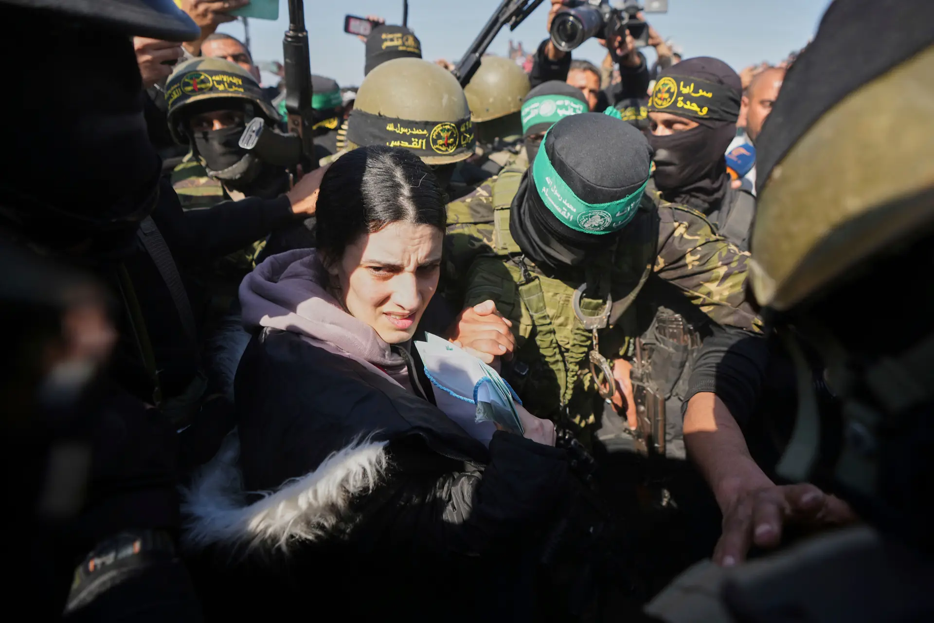 Arbel Yehoud antes de ser libertada pelo Hamas.