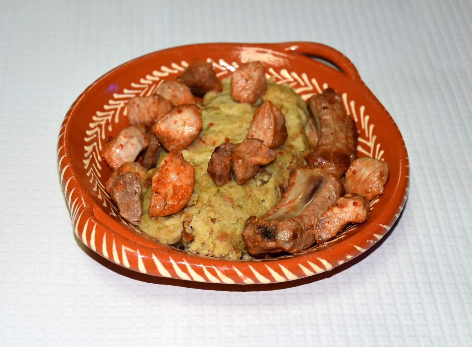 As “maiores migas do mundo” vão ser servidas em Mora