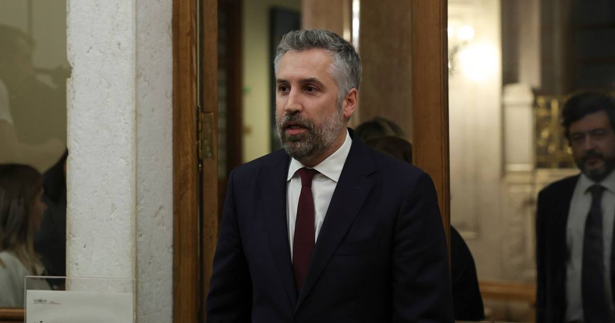 Pedro Nuno Santos regressa ao Parlamento esta quarta-feira após seis meses de ausência