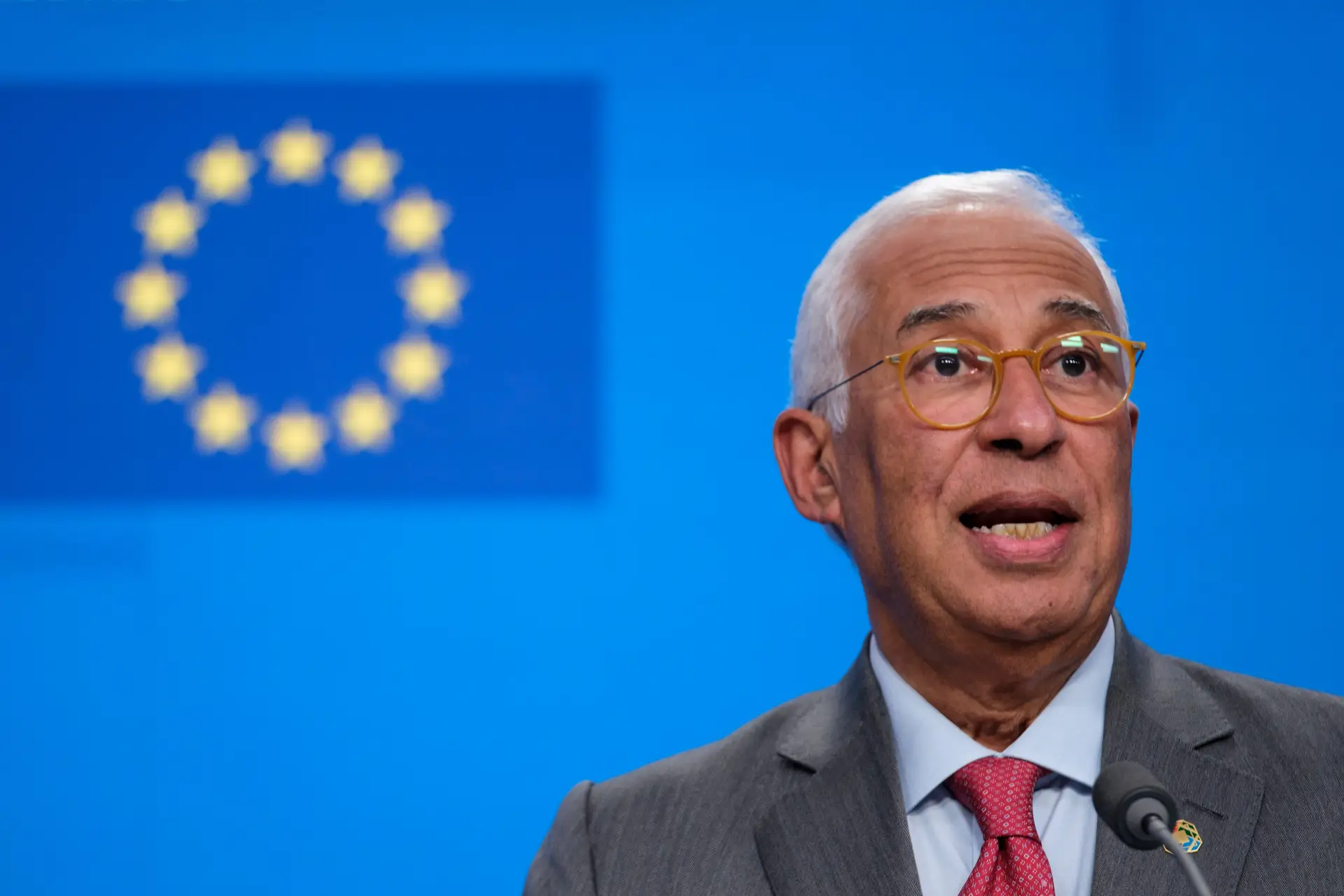 Primeiro retiro de líderes da UE arranca em Bruxelas com dois grandes temas