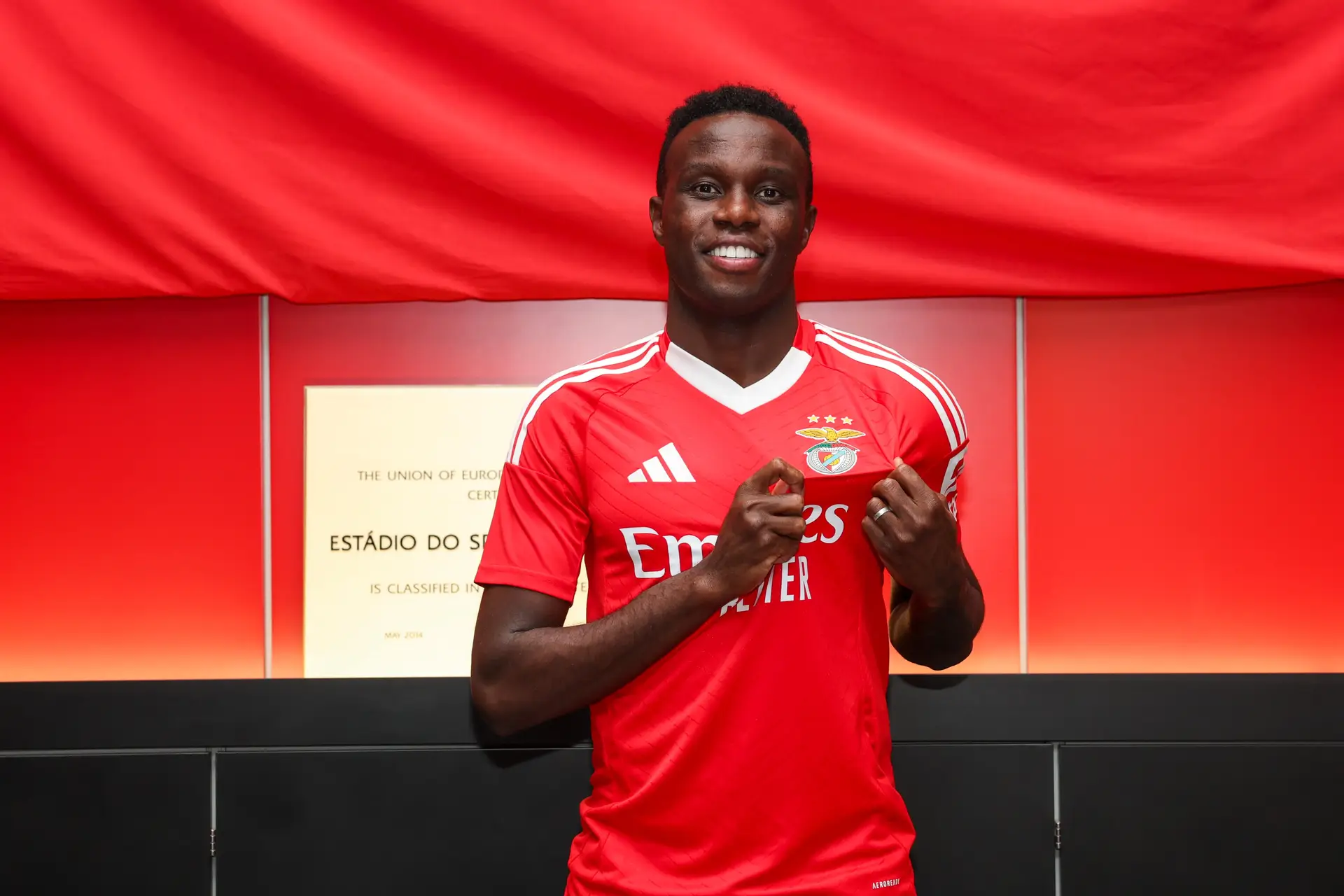 Bruma no Benfica, Nico fora do Porto e a 'limpeza' de Amorim: está fechado o mercado
