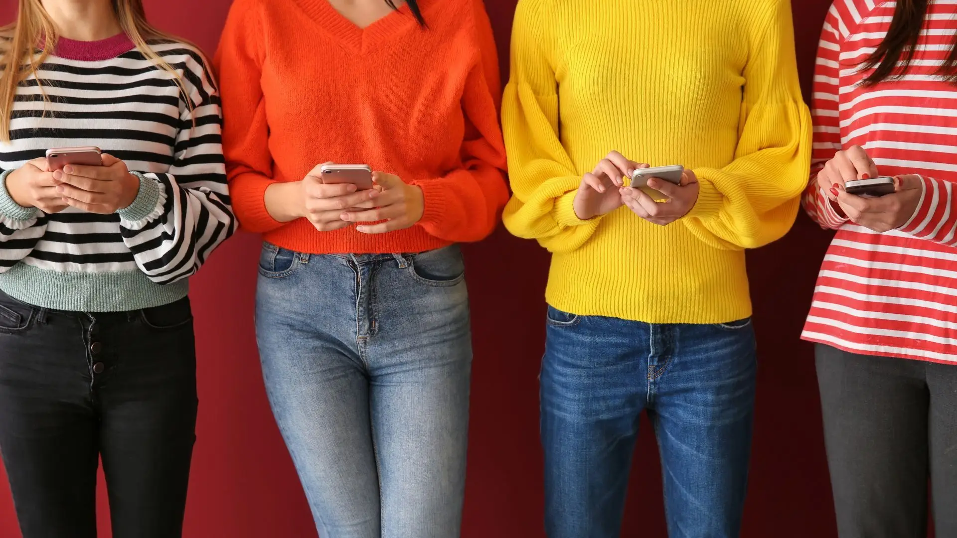 Researchers against the use of mobile phones in schools and the use of social networks by teenage ancestors