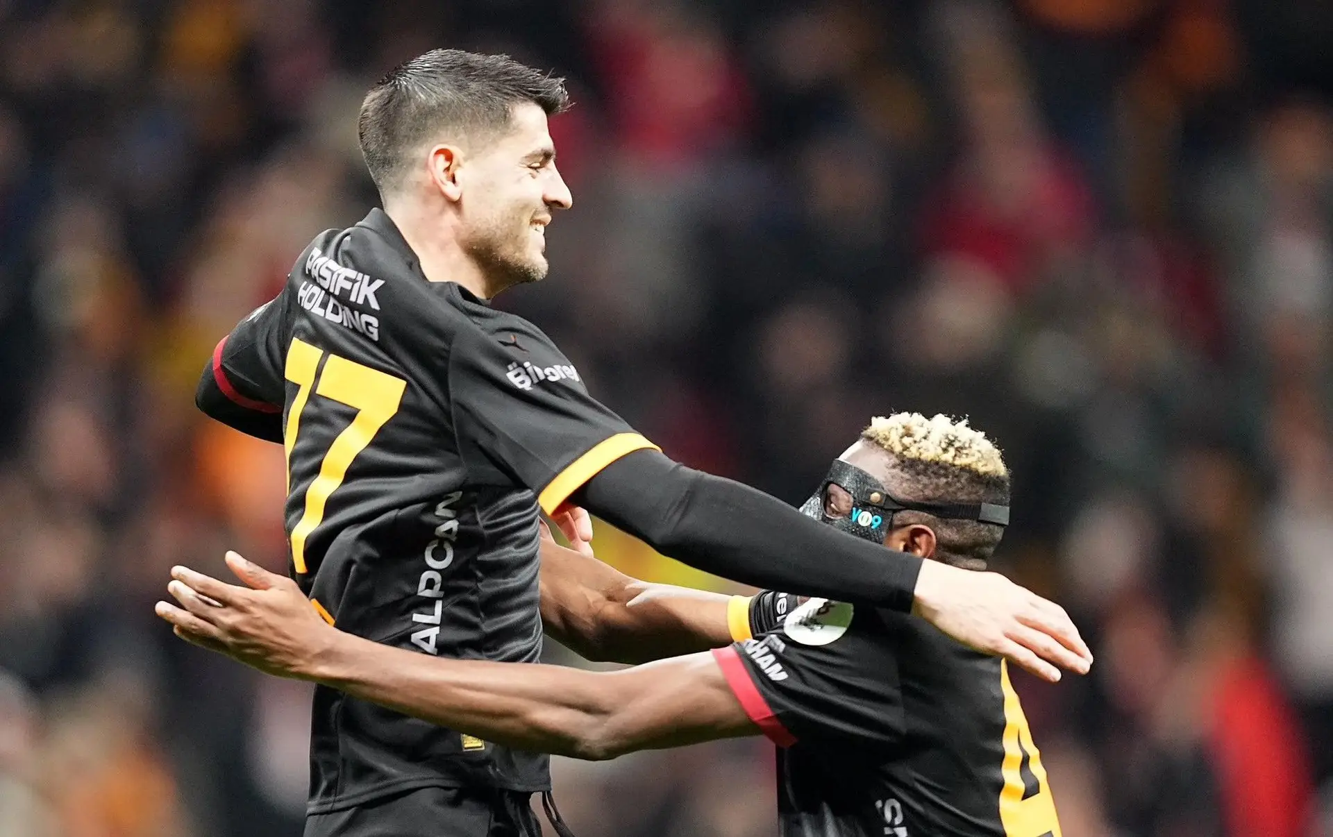 Adana Demirspor abandona jogo com Galatasaray em protesto contra árbitro