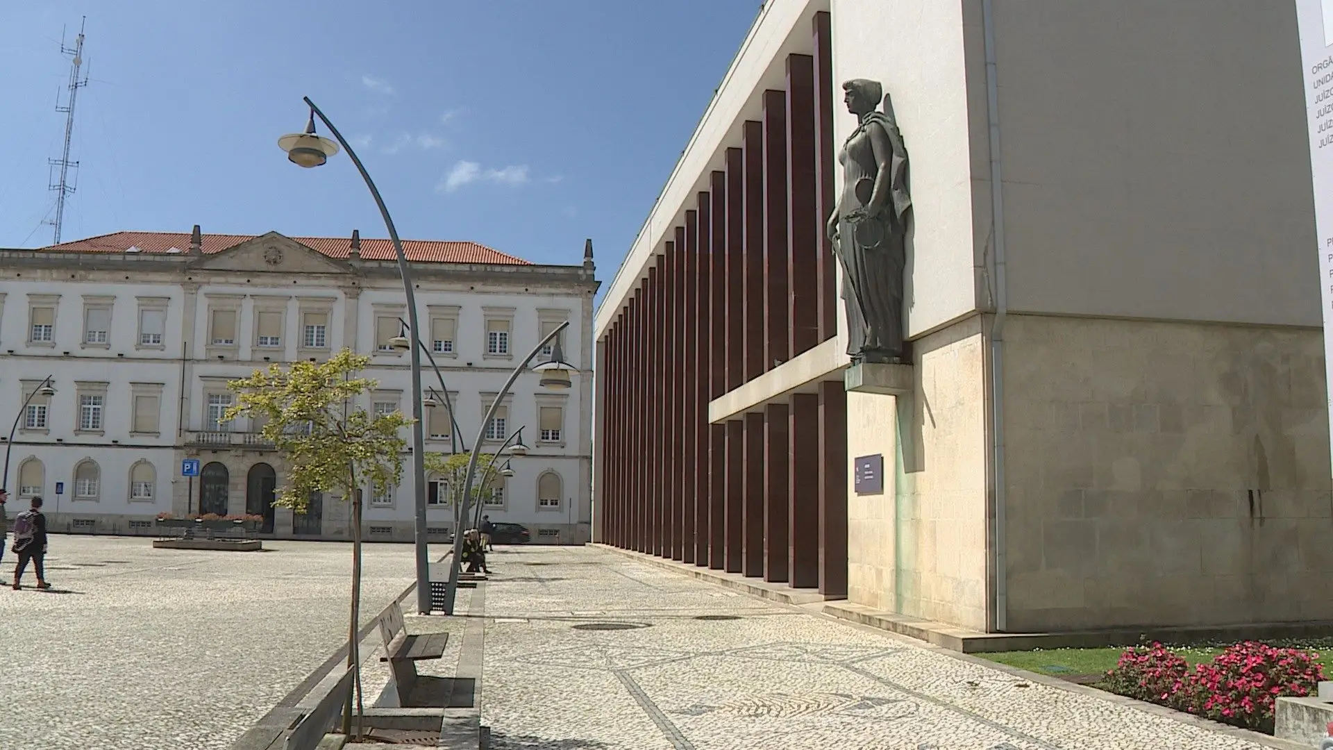 É "ofensivo e grave" que um tribunal feche a porta aos jornalistas, acusa Sindicato