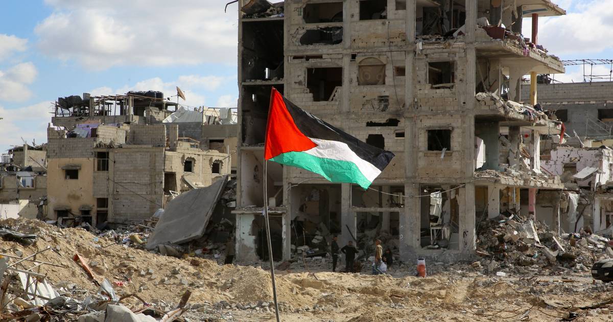 Cimeira Árabe vai adotar plano do Egito para reconstruir Gaza