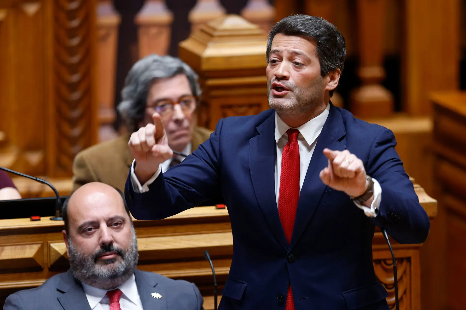 Ventura diz que Montenegro deve pedir demissão ou moção de confiança