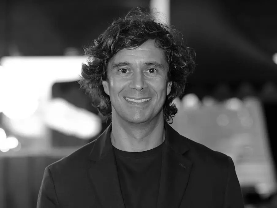 Morreu Paulo Martins, reconhecido empresário do calçado, aos 49 anos - SIC Notícias