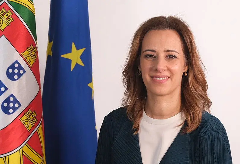 Secretária de Estado da Habitação diz que acusações do BE são "falsas e difamatórias"