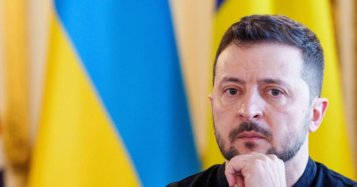 15 minutos: Zelensky lamenta discussão na Casa Branca e propõe negociações de paz