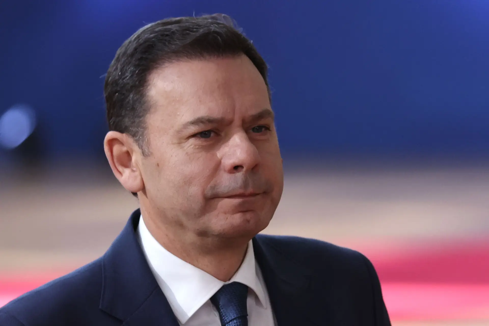 Ministério Público arquiva caso das contas bancárias ocultas de Montenegro