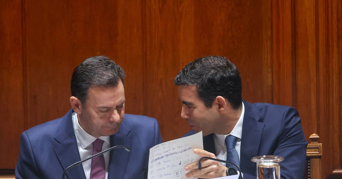 Governo revela (sem querer) alegado plano para gestão da crise política?