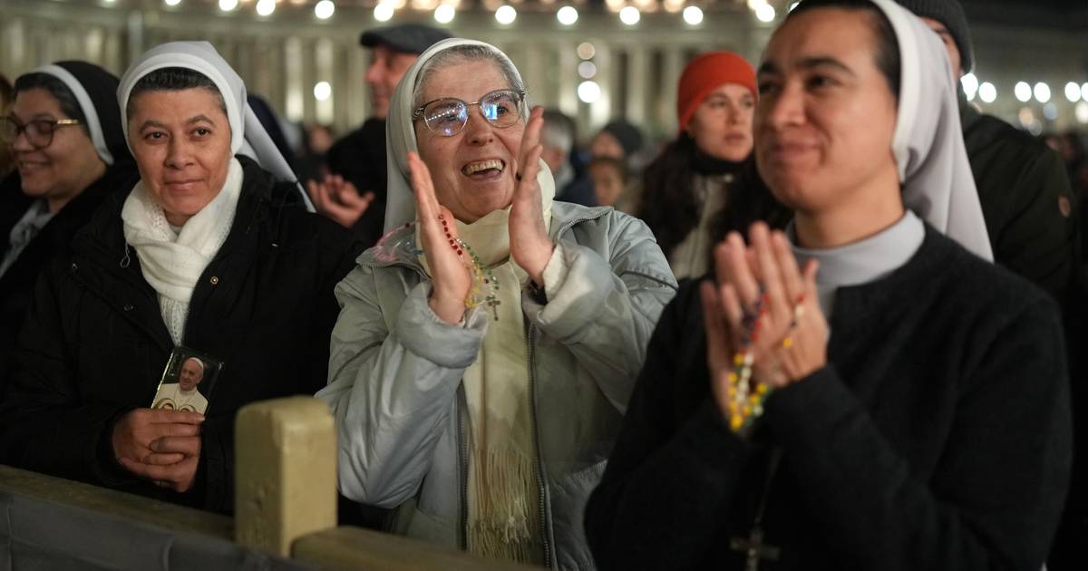 A mensagem de áudio do Papa Francisco que emocionou a Praça de São Pedro