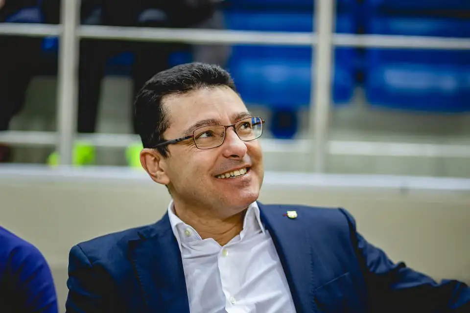 Jogo do Barcelona adiado, morte de médico da equipa deixa jogadores em choque