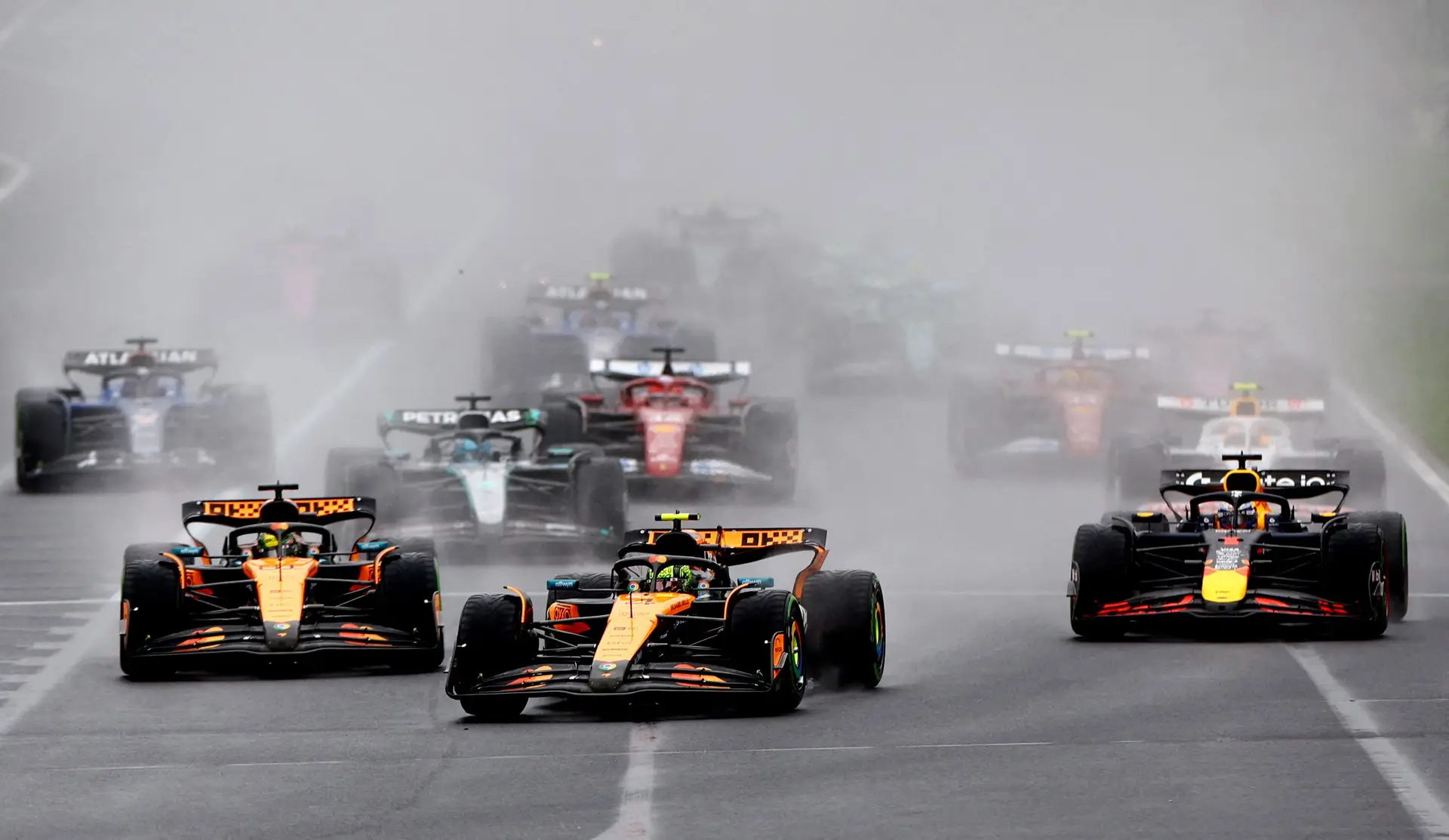 Lando Norris vence GP da Austrália em corrida marcada pela chuva