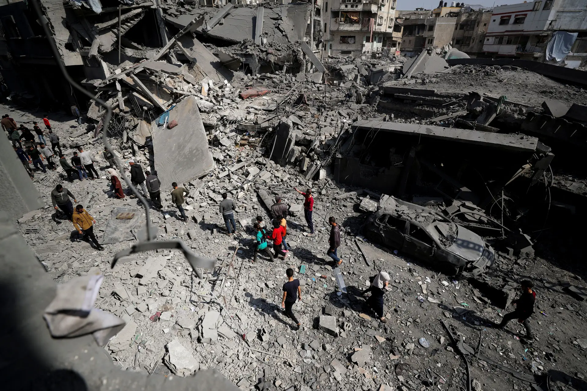 Encontrados 14 socorristas mortos após ataque israelita a ambulâncias do Crescente Vermelho