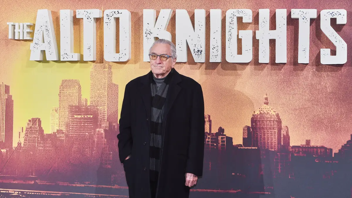 O ator Robert De Niro na estreia do filme 'The Alto Knights', em Londres, na Inglaterra.