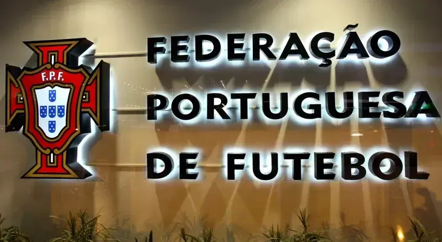 El FPF acordó para cuatro directores suspendidos como remedio