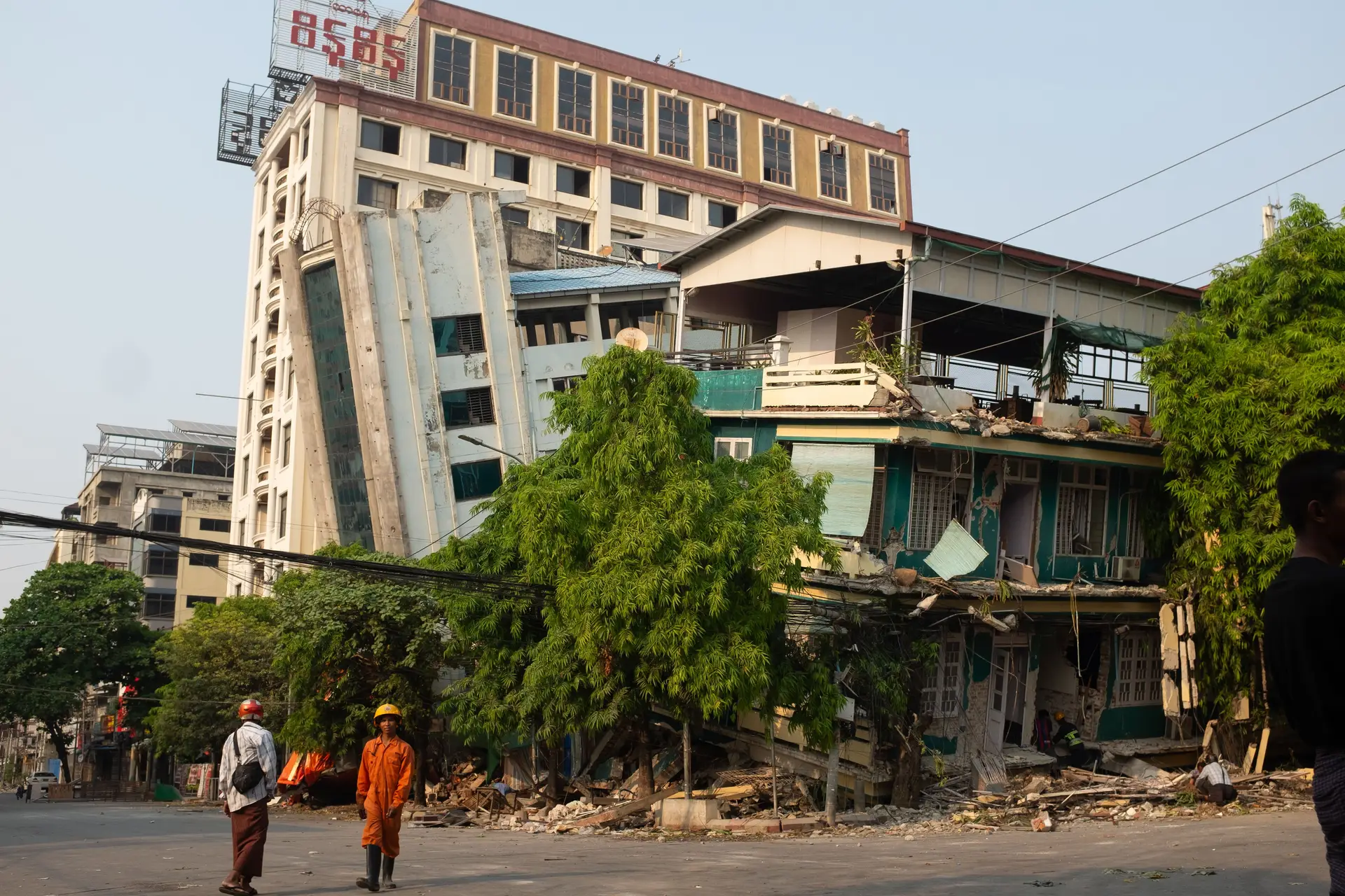 Il numero morto nel terremoto del Myanmar aumenta a 3.354