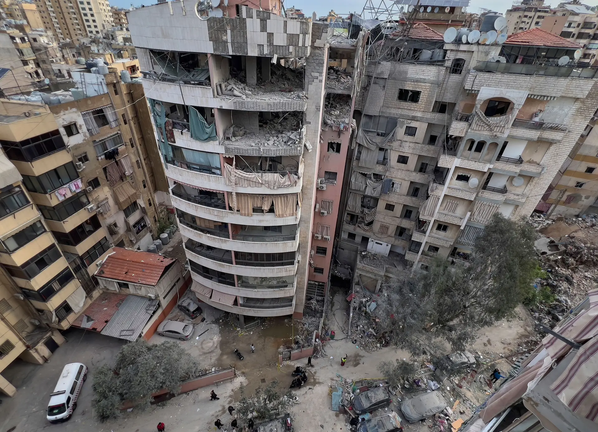 Israel ataca Beirute pela segunda vez desde cessar-fogo no Líbano