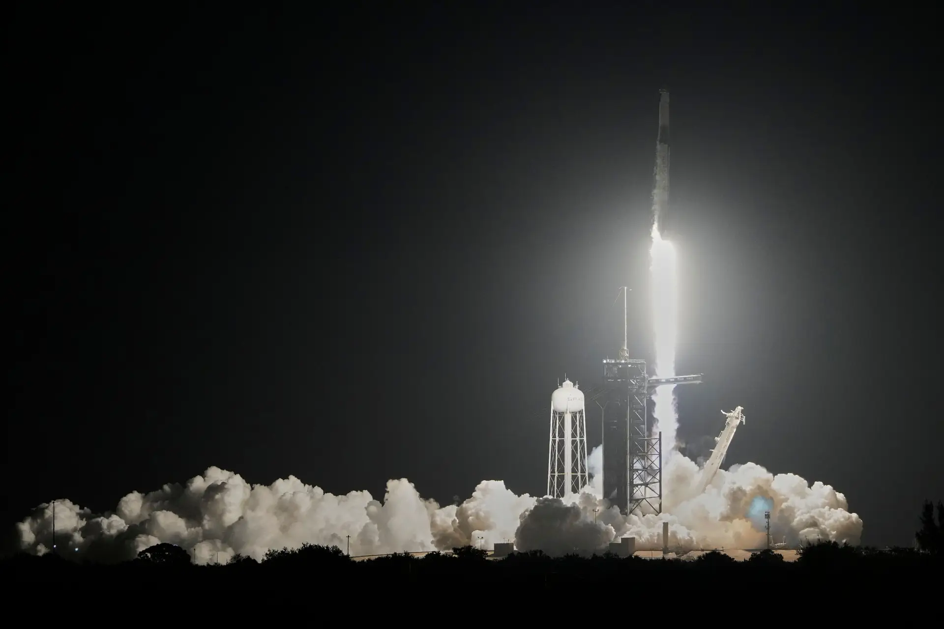 SpaceX prepara-se para entrar em bolsa: será a maior operação de sempre