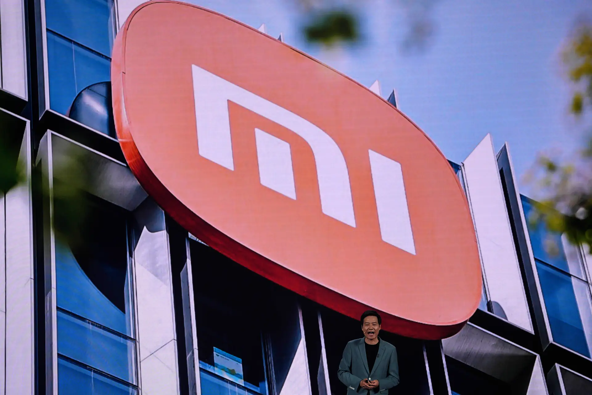 Acidente mortal com veículo da Xiaomi levanta questões sobre tecnologia de condução autónoma