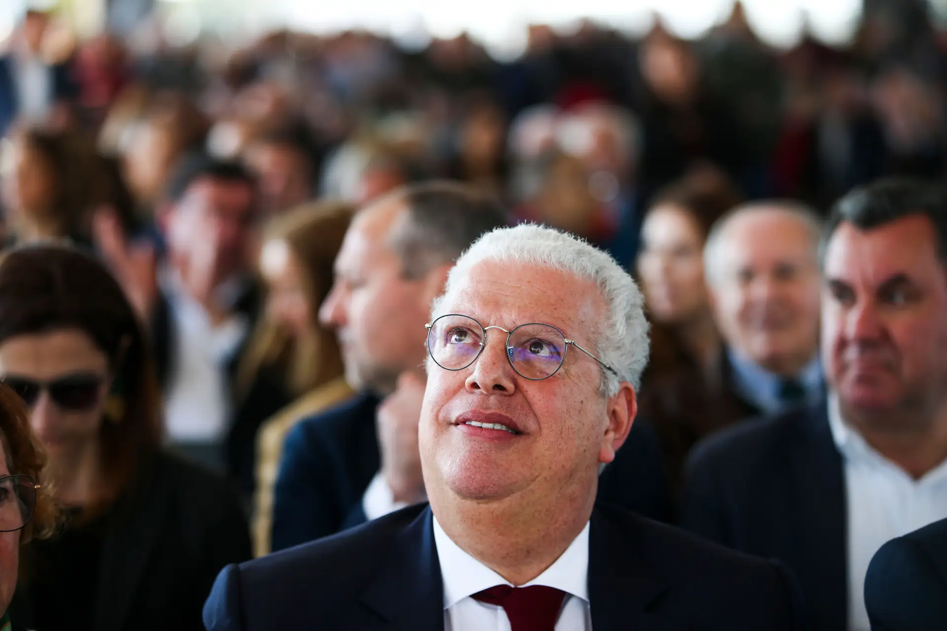 Ministro da Economia alerta para os perigos da guerra tarifária de Trump