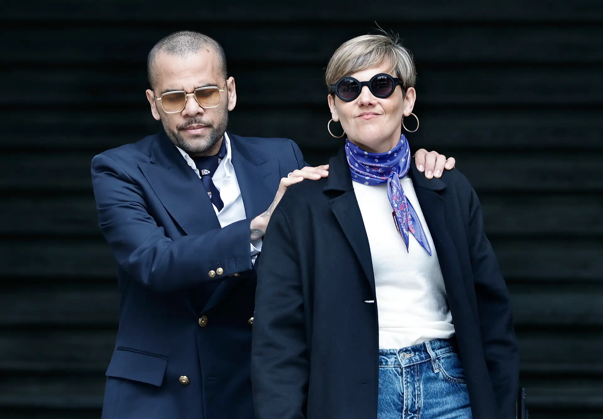 Jovem que acusa Dani Alves de violação recorre da anulação da condenação
