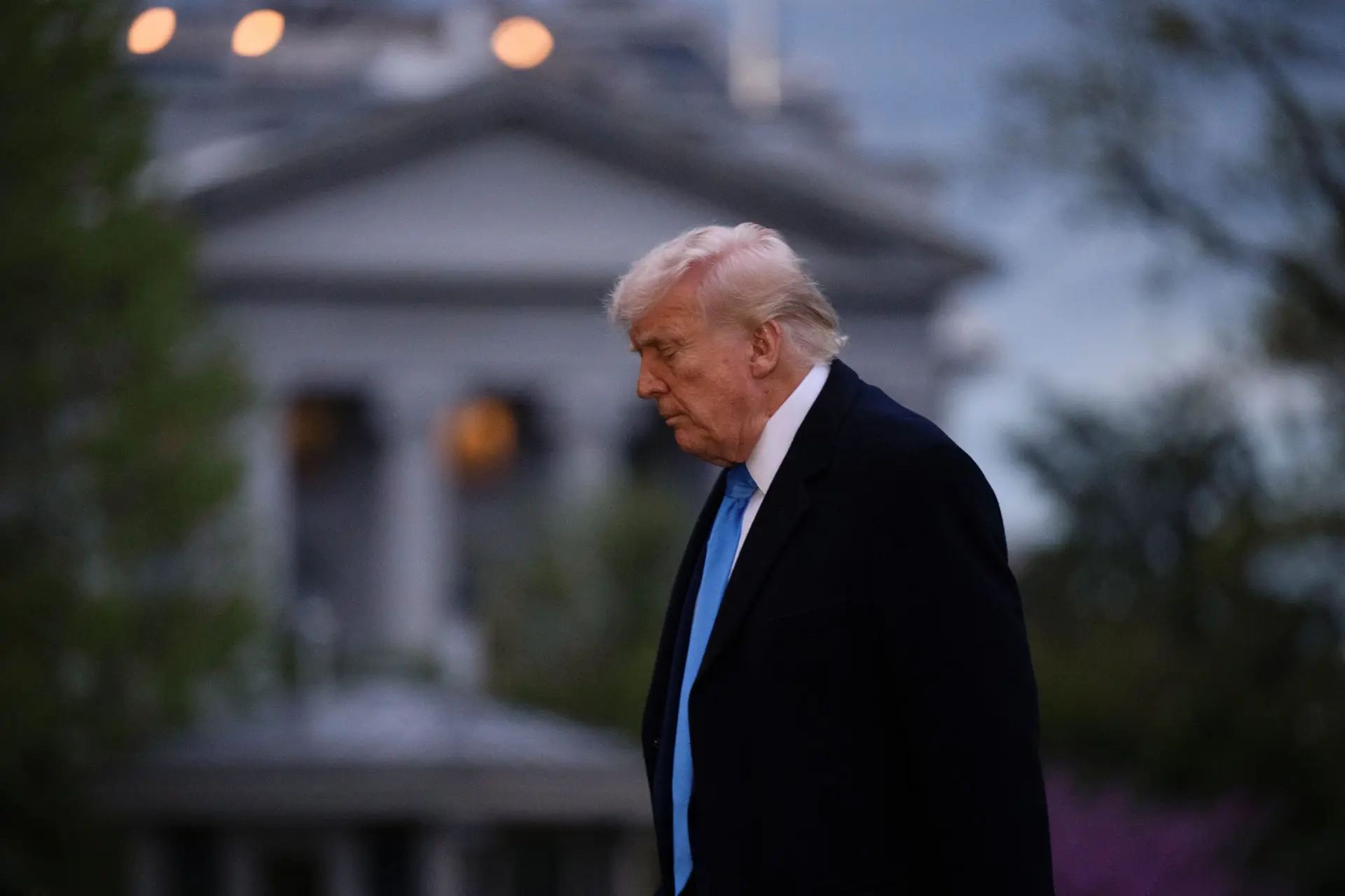 Trump ameaça China com tarifas adicionais