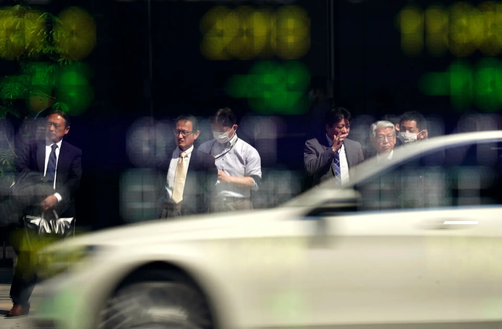 Trade war: Japan hopes to open roads to US cars