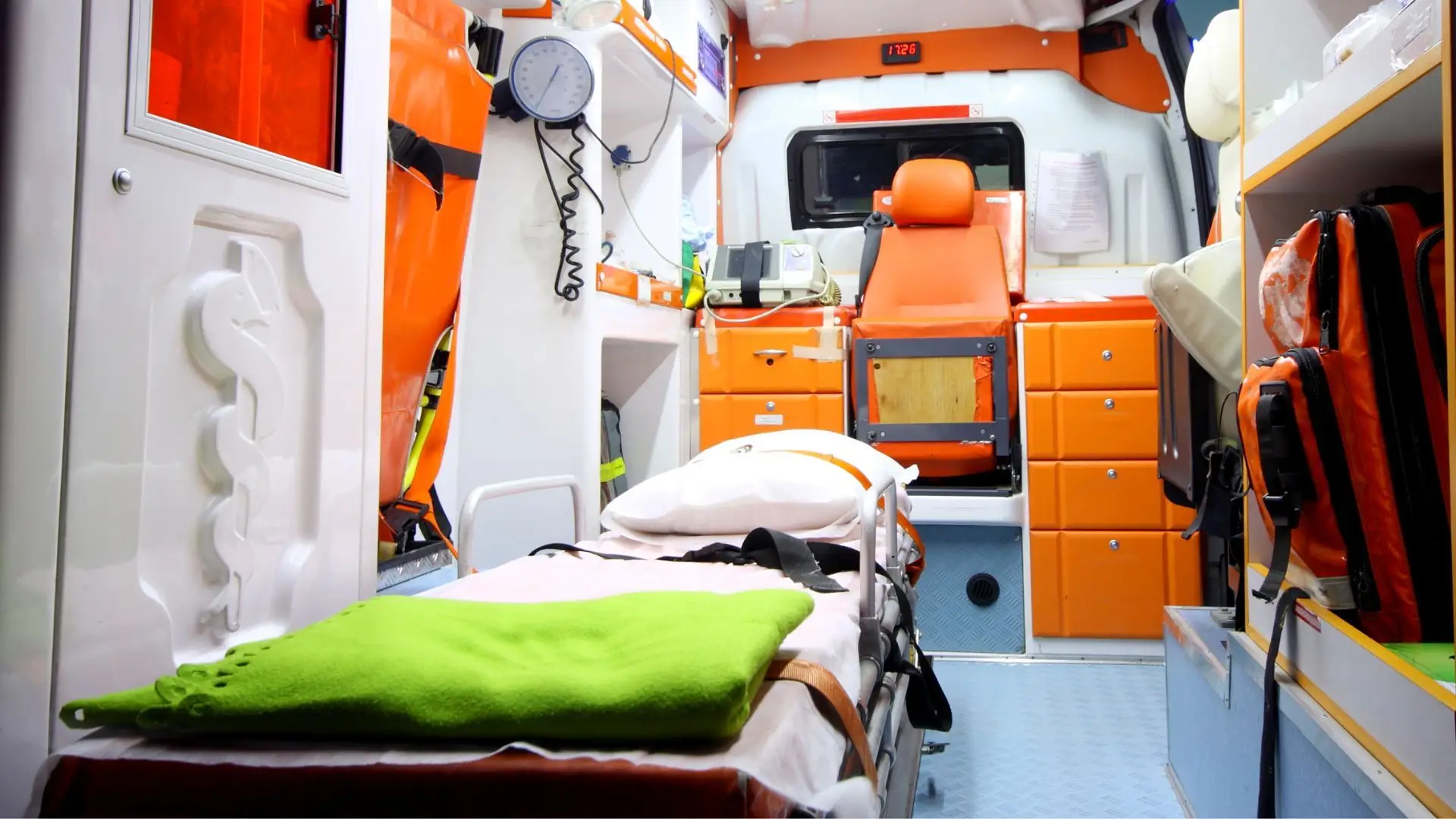 Bebé nasce em ambulância na A1 a caminho de Lisboa