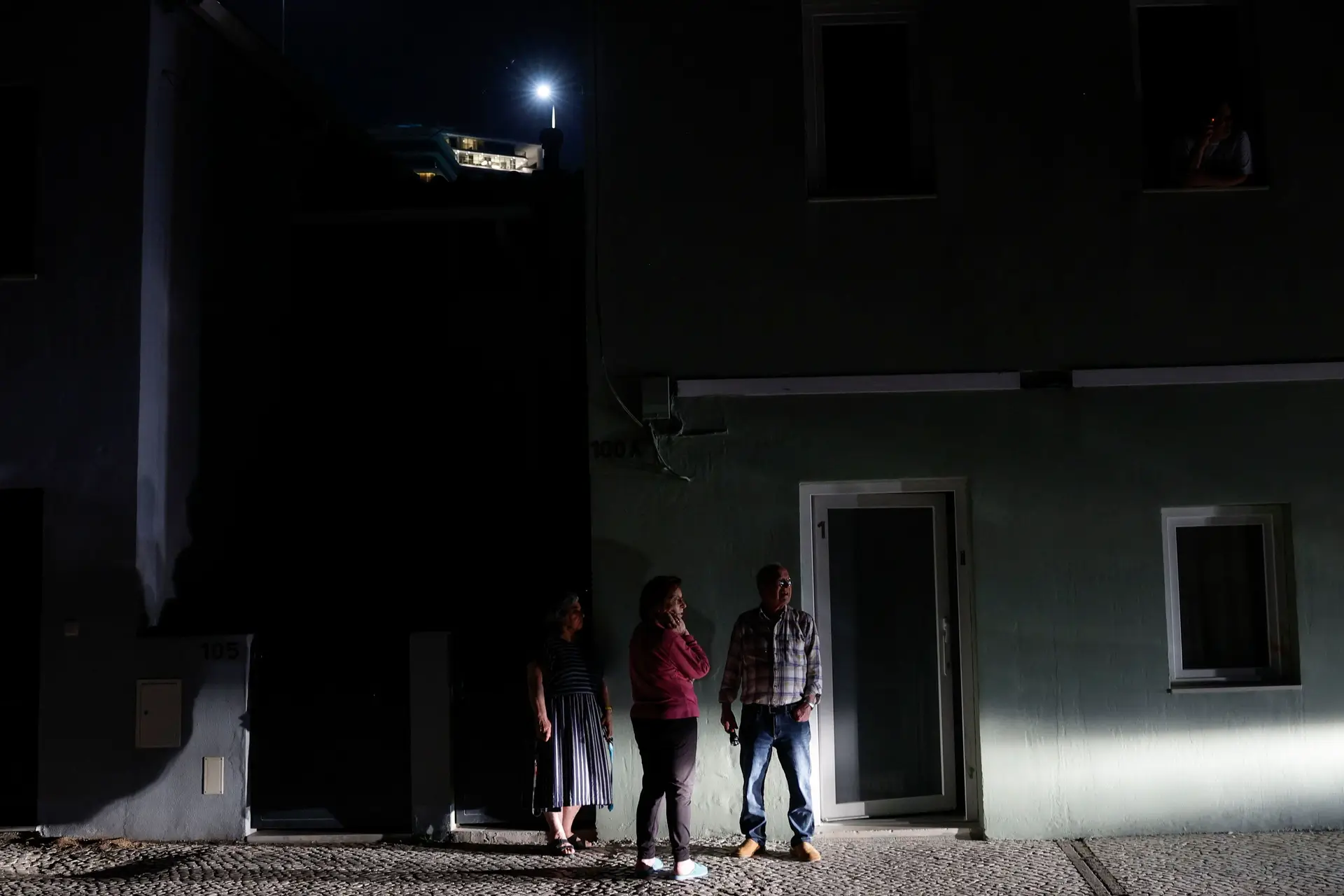 Blackout: The Civic Front asks the government to charge compensation to Ren