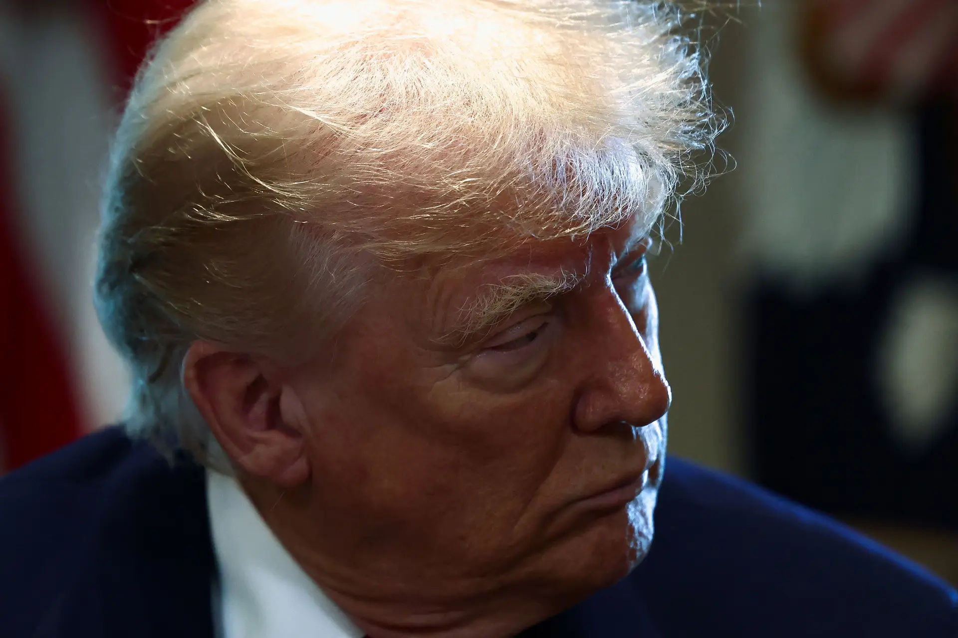 Trump defende que cessar-fogo de Putin "não parece, mas é muito"