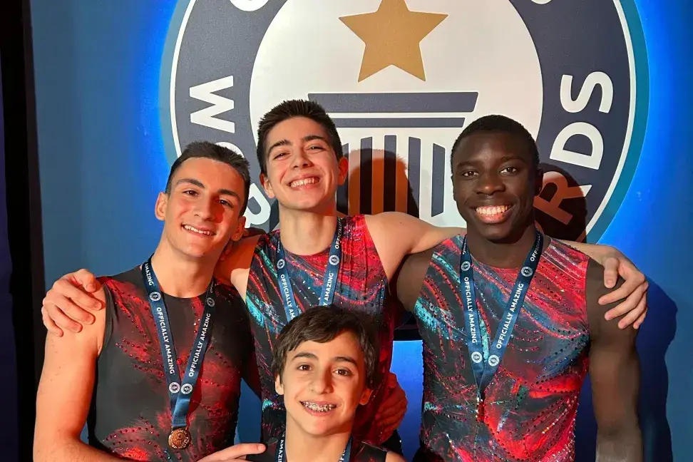 Ginastas do Acro Clube da Maia entram para o Livro de Recordes do Guinness