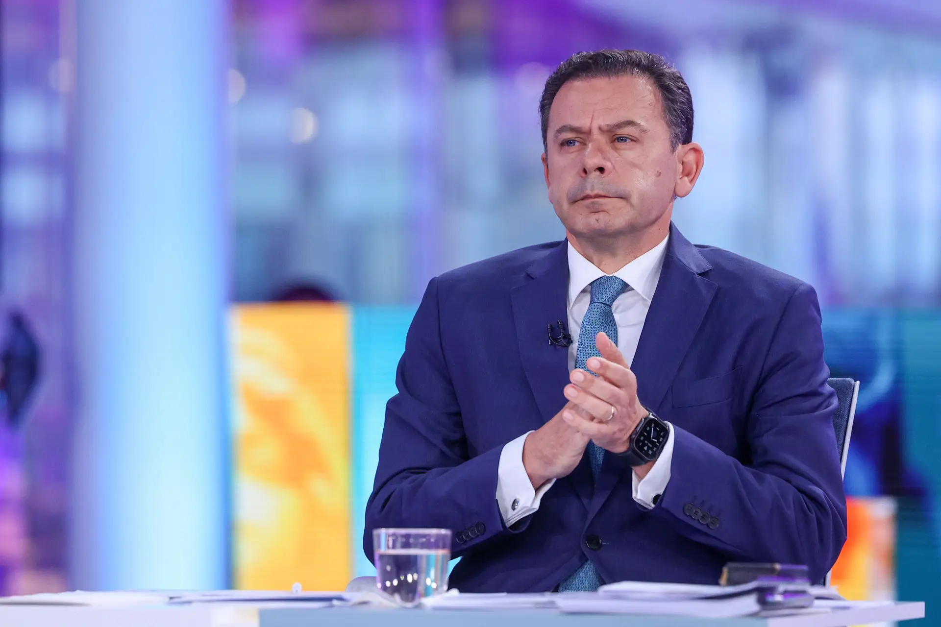 "Falta ambição" ao PS e "falta de vergonha" à AD: o debate entre Montenegro e Pedro Nuno