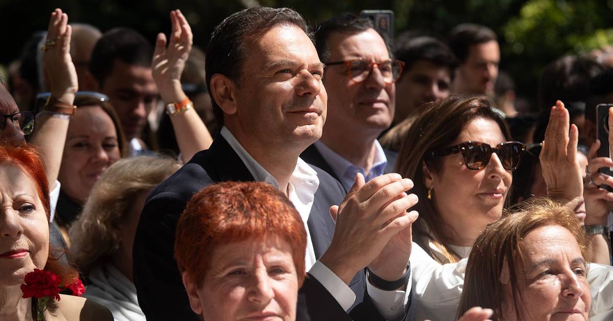 Montenegro participou em inauguração de hotel de um dos clientes da Spinumviva após tomar posse