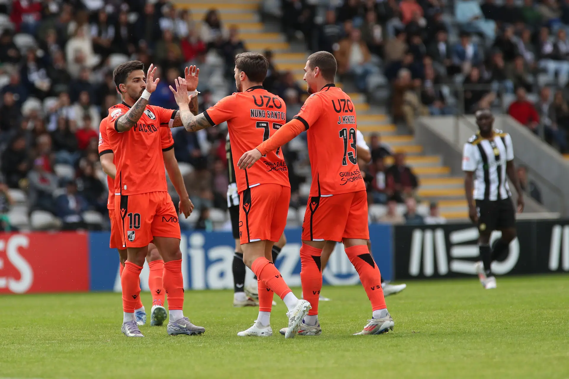 Vitória de Guimarães vence na Madeira para a Primeira Liga e segura lugar europeu