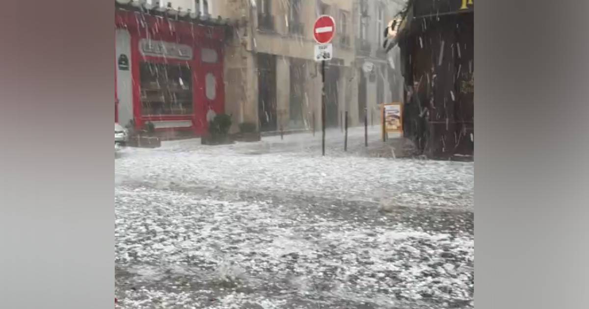 Forte queda de granizo atingiu as ruas de Paris