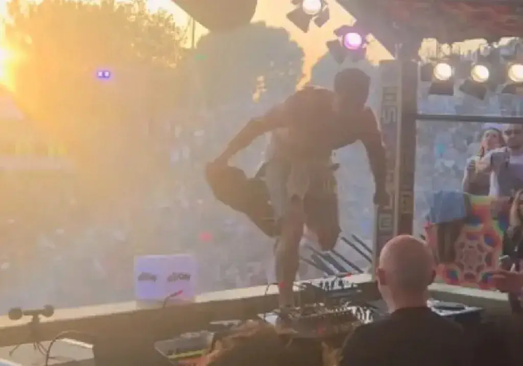 DJ Paul Kalkbrenner atacado durante espetáculo em Madrid