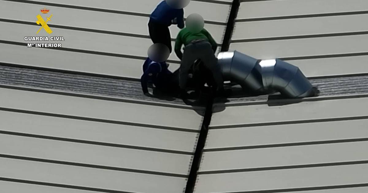 Fuga insólita: tentaram sair pela conduta da ventilação, mas um drone estragou os planos