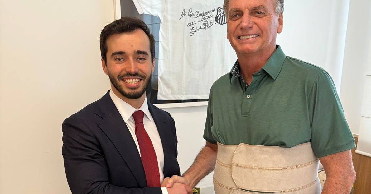 Bolsonaro recebe no Brasil membro da administração Trump