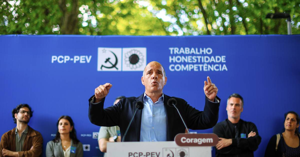 Paulo Raimundo diz que o país não precisa das "reformas de Passos Coelho, nem de Cavaco Silva"